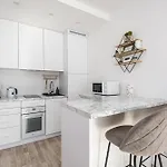 Apartamentai *